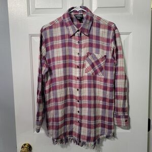 Angie Women's Plaid Flannel‎ With Fringed Hem Size Medium Red/Purple NWOT